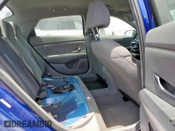 2023 Hyundai Elantra SEL с VIN KMHLM4AG0PU626294, выставлен на аукционе Copart как лот 61148535 с пробегом 63 772 миль миль и Списание • Salvage title. История ставок и продаж доступна на DreamBid. Изображение 10.