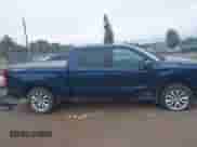 2020 Chevrolet Silverado 1500 Custom z VIN 3GCUYBEF6LG452375, wystawiony jako IAAI lot #42918330 z przebiegiem 94 947 mil mil oraz . Historia ofert i sprzedaży dostępna na DreamBid. Obrazek 13.