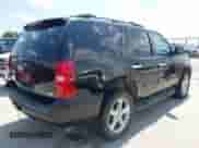 2007 Chevrolet Tahoe LTZ с VIN 1GNFC13087R221930, выставлен на аукционе IAAI как лот 42968020 с пробегом 238 856 миль миль и . История ставок и продаж доступна на DreamBid. Изображение 4.