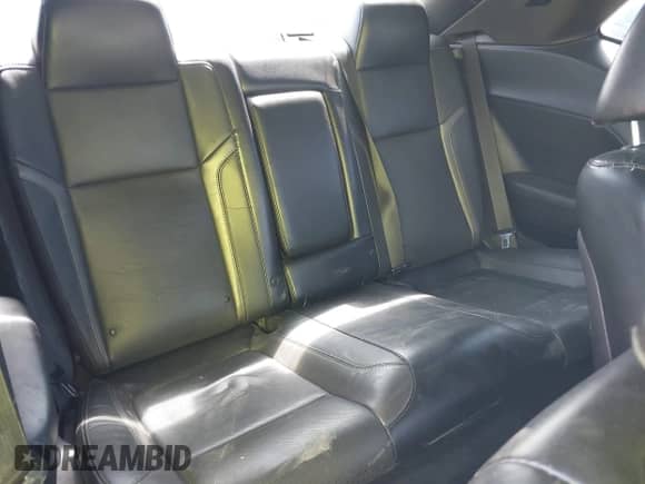 2015 Dodge Challenger SXT Plus with VIN 2C3CDZBG2FH900813, listed as a IAAI auction lot 42470059 with 161,622 mi miles and . Bid and sale history available at DreamBid. Image 8.