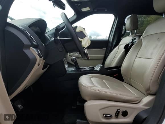 2018 Ford Explorer Limited z VIN 1FM5K8F89JGB40337, wystawiony jako Copart lot #84024375 z przebiegiem 154 932 mil mil oraz Szkoda całkowita • Salvage title. Historia ofert i sprzedaży dostępna na DreamBid. Obrazek 7.