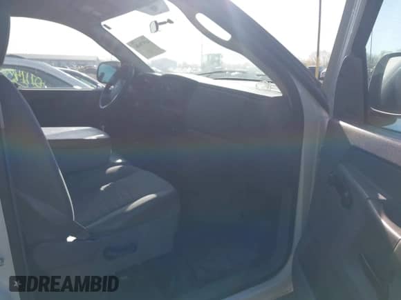 2008 Dodge 1500 ST with VIN 1D7HU16N08J232786, listed as a IAAI auction lot 41979484 with 54,165 mi miles and . Bid and sale history available at DreamBid. Image 5.