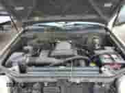 2004 Toyota Tundra SR5 z VIN 5TBBT44164S453920, wystawiony jako Copart lot #71563485 z przebiegiem 279 681 mil mil oraz Czysty tytuł • Clean title. Historia ofert i sprzedaży dostępna na DreamBid. Obrazek 11.