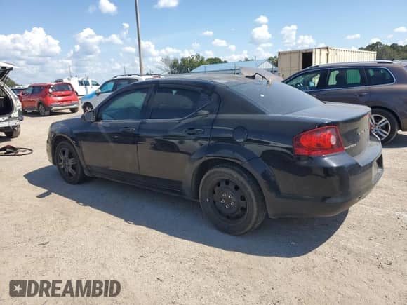 2013 Dodge Avenger SE z VIN 1C3CDZAB6DN504152, wystawiony jako Copart lot #71952145 z przebiegiem 215 940 mil mil oraz Szkoda całkowita • Salvage title. Historia ofert i sprzedaży dostępna na DreamBid. Obrazek 2.
