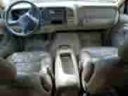 1999 Chevrolet Tahoe с VIN 3GNEK18R9XG183582, выставлен на аукционе Copart как лот 68873965 с пробегом 214 768 миль миль и Списание • Salvage title. История ставок и продаж доступна на DreamBid. Изображение 8.