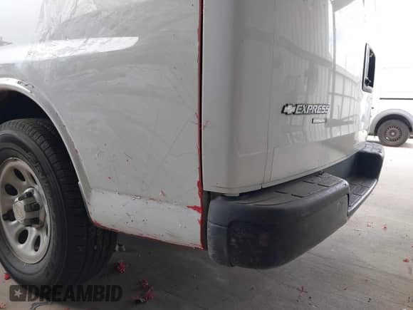 2014 Chevrolet Express Cargo with VIN 1GCSGAFX3E1163645, listed as a IAAI auction lot 42621079 with 251,814 mi miles and . Bid and sale history available at DreamBid. Image 20.