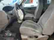 2001 Ford F-150 XL с VIN 2FTRF17W21CA56134, выставлен на аукционе Copart как лот 87249335 с пробегом Не указан миль и Списание • Salvage title. История ставок и продаж доступна на DreamBid. Изображение 7.