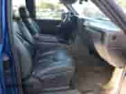 2003 Chevrolet Silverado SS с VIN 2GCEK19N331336514, выставлен на аукционе Copart как лот 58198544 с пробегом 123 463 миль миль и Списание • Salvage title. История ставок и продаж доступна на DreamBid. Изображение 7.
