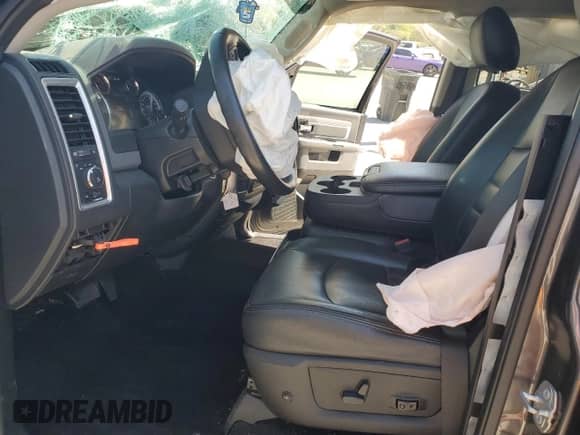 2017 Ram 1500 Big Horn z VIN 1C6RR6LG3HS609423, wystawiony jako Copart lot #53299375 z przebiegiem 169 209 mil mil oraz Szkoda całkowita • Salvage title. Historia ofert i sprzedaży dostępna na DreamBid. Obrazek 7.