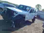 2025 Jeep Wrangler Sport S с VIN 1C4PJXDN2SW523322, выставлен на аукционе IAAI как лот 42694271 с пробегом 945 миль миль и . История ставок и продаж доступна на DreamBid. Изображение 2.