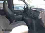 2013 Chevrolet Express Passenger LT с VIN 1GAZG1FG2D1172293, выставлен на аукционе IAAI как лот 42207624 с пробегом 250 537 миль миль и . История ставок и продаж доступна на DreamBid. Изображение 5.