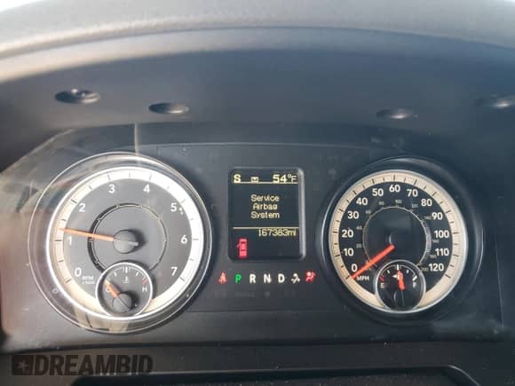 2016 Ram 1500 Tradesman z VIN 1C6RR6FT9GS107393, wystawiony jako Copart lot #85787164 z przebiegiem 167 383 mil mil oraz Szkoda całkowita • Salvage title. Historia ofert i sprzedaży dostępna na DreamBid. Obrazek 9.