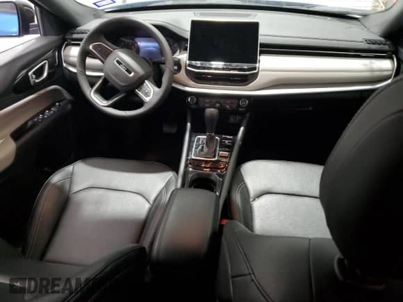 2025 Jeep Compass Limited with VIN 3C4NJDCN5ST511985, listed as a Copart auction lot 89178105 with 9,860 mi miles and Clean title. Bid and sale history available at DreamBid. Image 8.