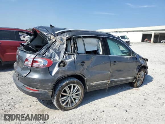 2015 Volkswagen Tiguan S с VIN WVGAV7AX9FW552060, выставлен на аукционе Copart как лот 80737065 с пробегом 107 200 миль миль и Списание • Salvage title. История ставок и продаж доступна на DreamBid. Изображение 3.