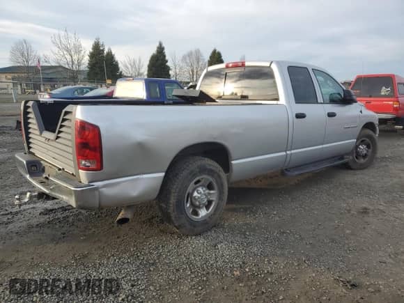 2003 Dodge 2500 ST z VIN 3D7KA28C83G849654, wystawiony jako Copart lot #42115715 z przebiegiem 173 850 mil mil oraz Szkoda całkowita • Salvage title. Historia ofert i sprzedaży dostępna na DreamBid. Obrazek 3.