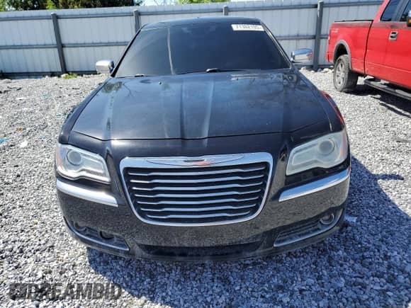 2011 Chrysler 300 C с VIN 2C3CA6CT5BH599340, выставлен на аукционе Copart как лот 71302195 с пробегом 352 243 миль миль и Чистый • Clean title. История ставок и продаж доступна на DreamBid. Изображение 5.