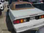 1992 Chevrolet Camaro z VIN 1G1FP33F3NL135155, wystawiony jako Copart lot #76896154 z przebiegiem 46 639 mil mil oraz Nie do naprawy • Non repairable. Historia ofert i sprzedaży dostępna na DreamBid. Obrazek 6.