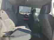 2020 Chevrolet Silverado 1500 Custom z VIN 1GCPWBEH0LZ251625, wystawiony jako Copart lot #84759315 z przebiegiem 196 080 mil mil oraz Czysty tytuł • Clean title. Historia ofert i sprzedaży dostępna na DreamBid. Obrazek 10.