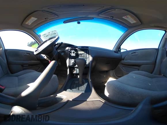 2001 Toyota Camry LE с VIN JT2BG22K010565423, выставлен на аукционе IAAI как лот 43325567 с пробегом 160 121 миль миль и . История ставок и продаж доступна на DreamBid. Изображение 18.