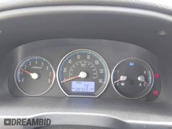 2009 Hyundai Santa Fe Limited с VIN 5NMSH13E79H283136, выставлен на аукционе IAAI как лот 42897689 с пробегом 207 231 миль миль и . История ставок и продаж доступна на DreamBid. Изображение 7.