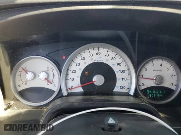 2008 Dodge Dakota Sport with VIN 1D7HW68N38S528691, listed as a Copart auction lot 66038595 with 208,184 mi miles and Salvage title. Bid and sale history available at DreamBid. Image 9.