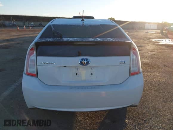 2013 Toyota Prius One с VIN JTDKN3DU9D0346756, выставлен на аукционе IAAI как лот 43487240 с пробегом 147 808 миль миль и . История ставок и продаж доступна на DreamBid. Изображение 16.