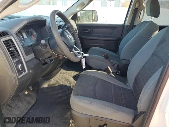 2018 Ram 1500 SSV z VIN 1C6RR7XT3JS351293, wystawiony jako Copart lot #57907905 z przebiegiem 171 628 mil mil oraz Czysty tytuł • Clean title. Historia ofert i sprzedaży dostępna na DreamBid. Obrazek 7.