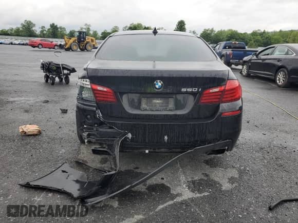 2016 BMW 5 Series 550i z VIN WBAKN9C59GD962609, wystawiony jako Copart lot #57319805 z przebiegiem 99 263 mil mil oraz Szkoda całkowita • Salvage title. Historia ofert i sprzedaży dostępna na DreamBid. Obrazek 6.