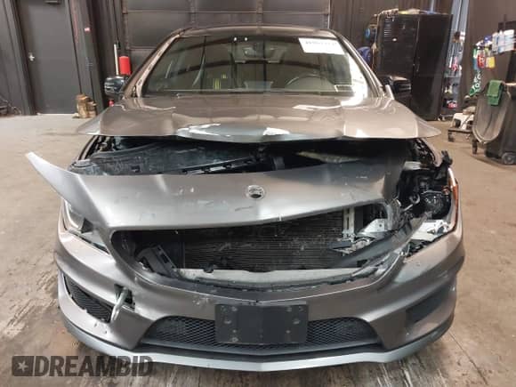 2014 Mercedes-Benz CLA 250 with VIN WDDSJ4GB8EN081365, listed as a IAAI auction lot 41963411 with 84,039 mi miles and . Bid and sale history available at DreamBid. Image 12.