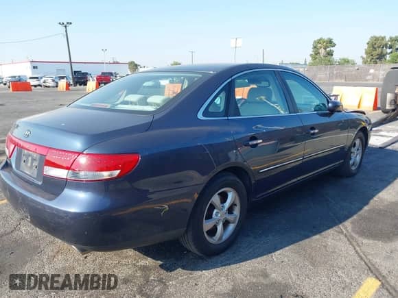 2007 Hyundai Azera SE с VIN KMHFC46F57A187336, выставлен на аукционе IAAI как лот 42944733 с пробегом 159 440 миль миль и . История ставок и продаж доступна на DreamBid. Изображение 4.