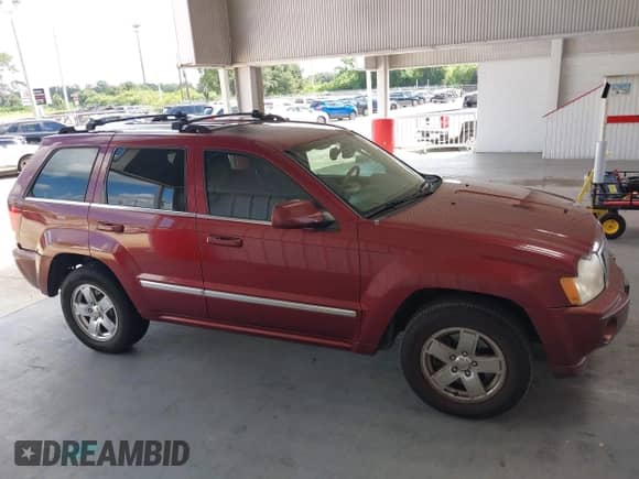 2007 Jeep Grand Cherokee Overland с VIN 1J8HS68257C653317, выставлен на аукционе IAAI как лот 43020243 с пробегом 246 049 миль миль и . История ставок и продаж доступна на DreamBid. Изображение 13.