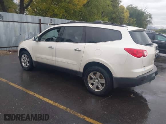 2012 Chevrolet Traverse 2LT с VIN 1GNKVJED8CJ211738, выставлен на аукционе IAAI как лот 43460025 с пробегом 169 350 миль миль и . История ставок и продаж доступна на DreamBid. Изображение 3.