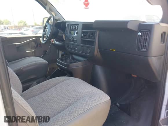 2018 Chevrolet Express Cargo with VIN 1GCWGAFP6J1287713, listed as a IAAI auction lot 42946863 with 40,378 mi miles and . Bid and sale history available at DreamBid. Image 5.