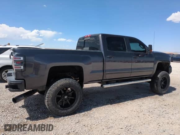 2015 Chevrolet Silverado 3500HD LTZ с VIN 1GC4K0C80FF617109, выставлен на аукционе Copart как лот 67799675 с пробегом 152 423 миль миль и Списание • Salvage title. История ставок и продаж доступна на DreamBid. Изображение 3.