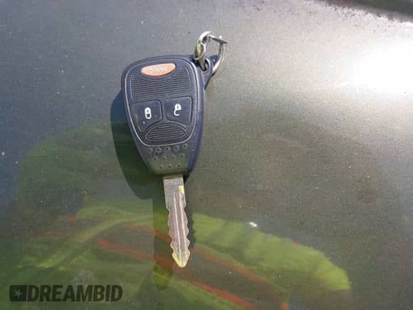 2007 Jeep Compass Sport с VIN 1J8FT47W77D276030, выставлен на аукционе IAAI как лот 42680003 с пробегом 176 816 миль миль и . История ставок и продаж доступна на DreamBid. Изображение 11.