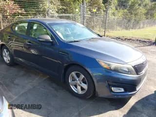 2015 Kia Optima LX z VIN 5XXGM4A70FG478464, wystawiony jako IAAI lot #43256134 z przebiegiem 81 946 mil mil oraz . Historia ofert i sprzedaży dostępna na DreamBid. Obrazek 1.