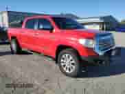 2015 Toyota Tundra Limited z VIN 5TFHW5F12FX458377, wystawiony jako Copart lot #85580345 z przebiegiem 116 352 mil mil oraz Szkoda całkowita • Salvage title. Historia ofert i sprzedaży dostępna na DreamBid. Obrazek 4.
