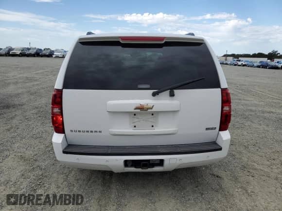 2009 Chevrolet Suburban 2LT с VIN 1GNFK263X9J105175, выставлен на аукционе Copart как лот 83761685 с пробегом 229 787 миль миль и Списание • Salvage title. История ставок и продаж доступна на DreamBid. Изображение 6.