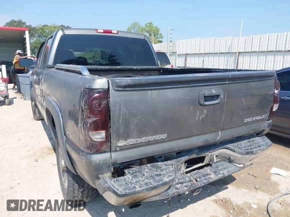 2002 Chevrolet Silverado 1500HD LT с VIN 1GCGC13U52F103974, выставлен на аукционе IAAI как лот 42979513 с пробегом Не указан миль и . История ставок и продаж доступна на DreamBid. Изображение 6.