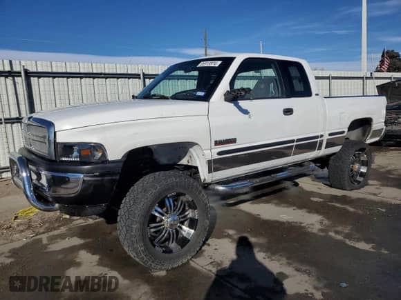 1999 Dodge 2500 with VIN 1B7KF2365XJ579056, listed as a Copart auction lot 85913874 with 283,433 mi miles and Clean title. Bid and sale history available at DreamBid. Image 1.