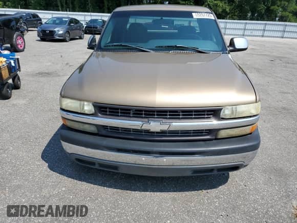 2000 Chevrolet Silverado 1500 LS z VIN 1GCEC19TXYZ156540, wystawiony jako Copart lot #69207725 z przebiegiem 113 302 mil mil oraz Szkoda całkowita • Salvage title. Historia ofert i sprzedaży dostępna na DreamBid. Obrazek 5.