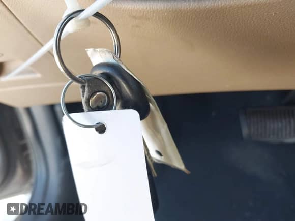 2013 Hyundai Elantra GLS с VIN 5NPDH4AE1DH231994, выставлен на аукционе IAAI как лот 43422067 с пробегом 171 882 миль миль и . История ставок и продаж доступна на DreamBid. Изображение 11.