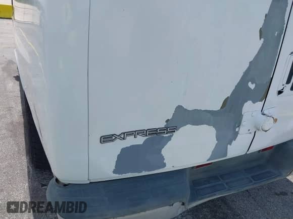 1999 Chevrolet Express с VIN 1GCEG15WXX1156166, выставлен на аукционе IAAI как лот 42550299 с пробегом 160 486 миль миль и . История ставок и продаж доступна на DreamBid. Изображение 13.