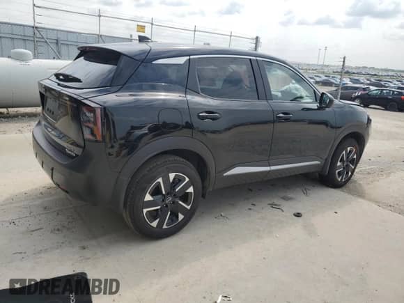 2025 Nissan Kicks SV with VIN 3N8AP6CB7SL325688, listed as a Copart auction lot 66565935 with 4,361 mi miles and Salvage title. Bid and sale history available at DreamBid. Image 3.