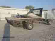 2005 Chevrolet Silverado 3500 с VIN 1GBJC34U05E272962, выставлен на аукционе Copart как лот 75013034 с пробегом Не указан миль и На запчасти • Non repairable. История ставок и продаж доступна на DreamBid. Изображение 3.