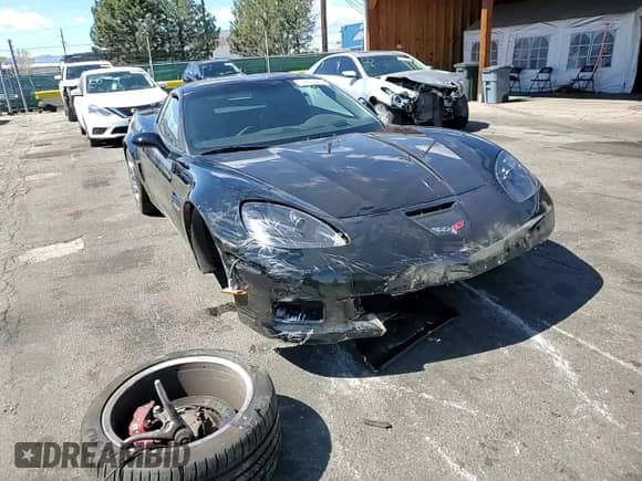 2008 Chevrolet Corvette Z06 z VIN 1G1YY26EX85121524, wystawiony jako Copart lot #50619465 z przebiegiem 11 659 mil mil oraz Szkoda całkowita • Salvage title. Historia ofert i sprzedaży dostępna na DreamBid. Obrazek 11.