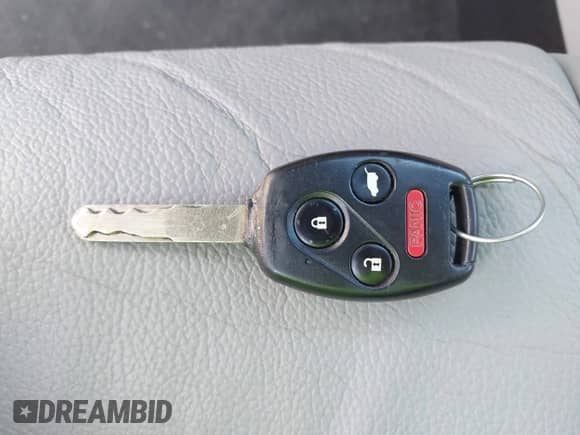 2011 Honda Pilot EX-L с VIN 5FNYF4H76BB102286, выставлен на аукционе IAAI как лот 42938657 с пробегом 166 837 миль миль и . История ставок и продаж доступна на DreamBid. Изображение 11.