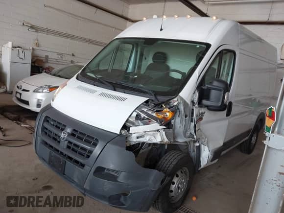 2016 Ram ProMaster Cargo с VIN 3C6TRVCGXGE110684, выставлен на аукционе IAAI как лот 42465115 с пробегом 122 604 миль миль и . История ставок и продаж доступна на DreamBid. Изображение 17.