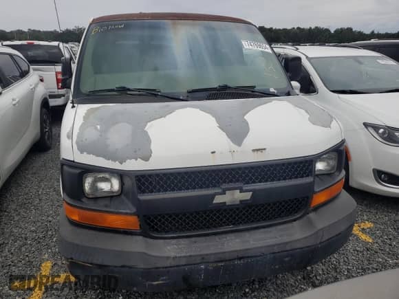 2003 Chevrolet Express Passenger с VIN 1GNFG15T531190575, выставлен на аукционе Copart как лот 74769654 с пробегом Не указан миль и Списание • Salvage title. История ставок и продаж доступна на DreamBid. Изображение 5.