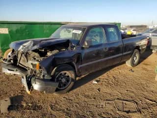 2007 Chevrolet Silverado 1500 LT1 with VIN 1GCEC19X57Z108283, listed as a Copart auction lot 77587644 with 236,520 mi miles and Salvage title. Bid and sale history available at DreamBid. Image 1.